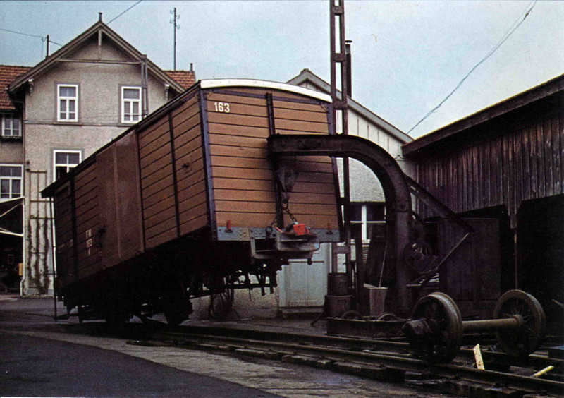 Frauenfeld Bahnhof Wilerbahn Wagenreparatur 1963