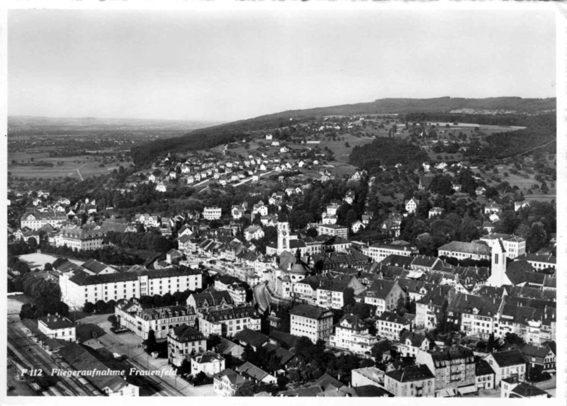 Frauenfeld Flugaufnahme Kaserne Bahnhof Altstadt