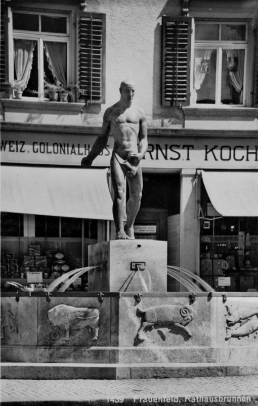 Frauenfeld Smannsbrunnen von vorne ca 1935