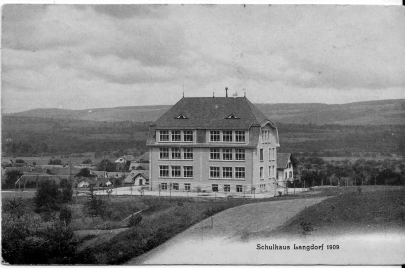 Frauenfeld-Langdorf Schulhaus 1909